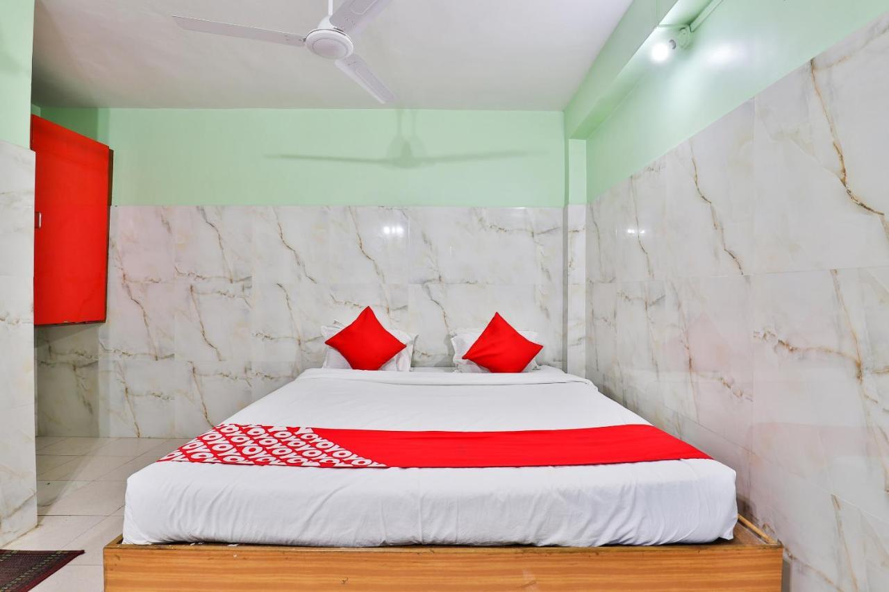 דמאן Oyo 24833 Hotel Silver מראה חיצוני תמונה
