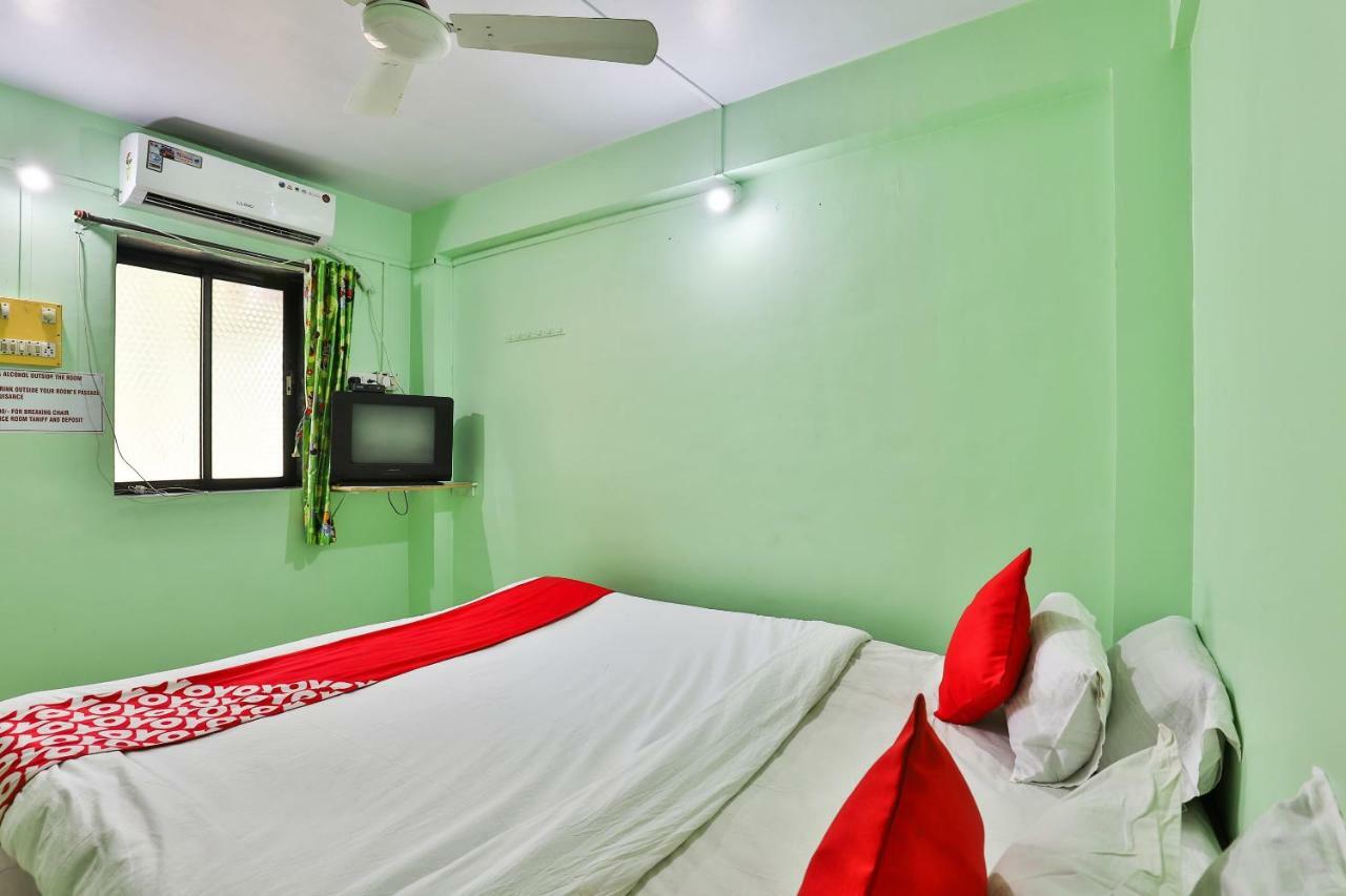 דמאן Oyo 24833 Hotel Silver מראה חיצוני תמונה